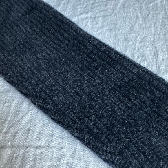 Madewell Cashmere/Wool Sweater - Picture 4 of 5